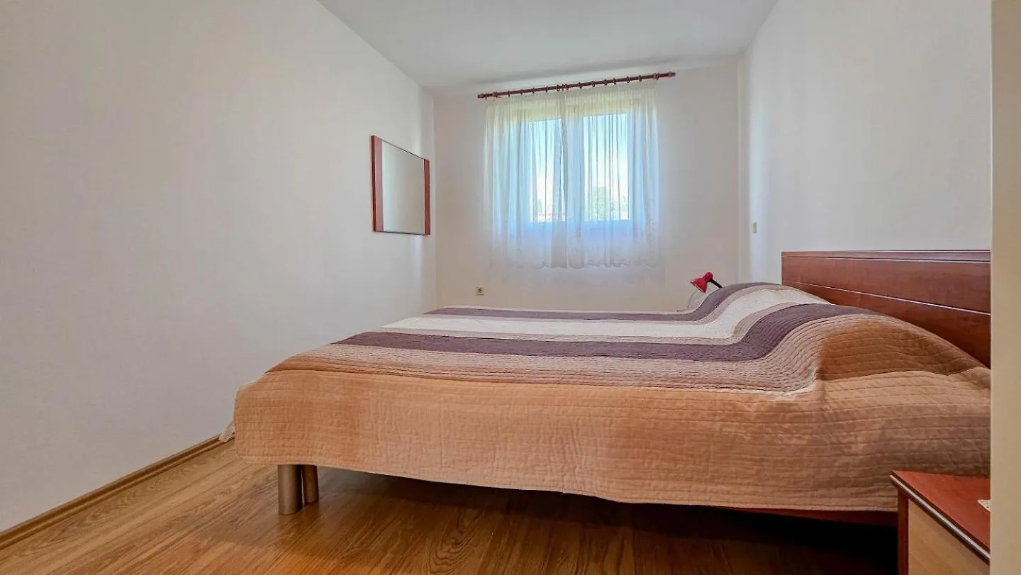 Viola Three Apartment Novigrad  0*, Novigrad (Istria) Croatia